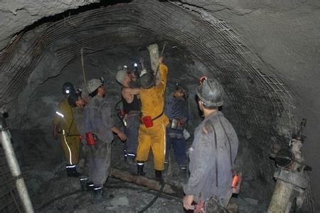 黄岛工程爆破中的危险因素分析以及应对工程爆破危险的措施